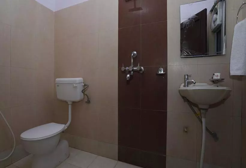 Fotos del hotel Oyo 10347 Hotel Deepak:  4