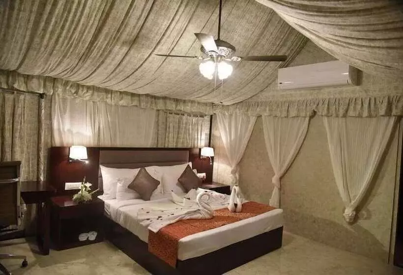 Fotos del hotel Pride  & Convention Centre Indore:  9