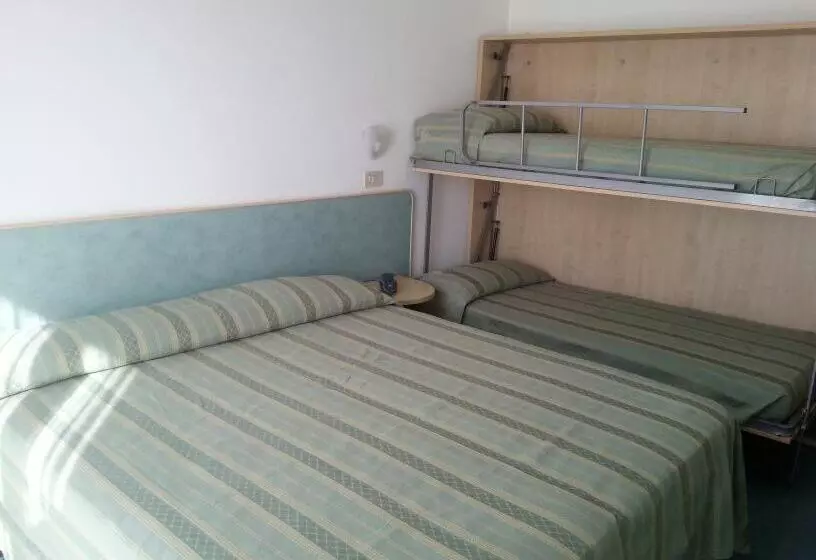 Fotos del hotel Family  Globus:  22