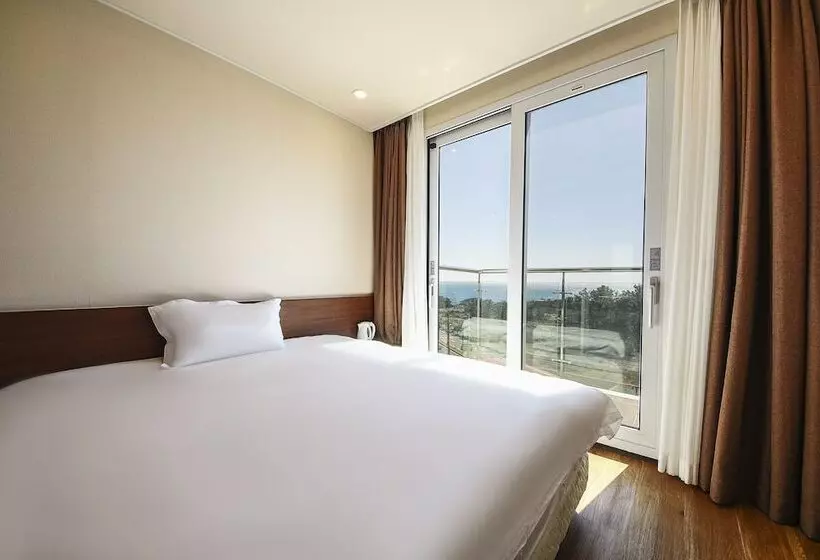 Fotos del hotel Jeju Jungmun Ocean Blue:  23