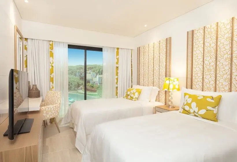 Fotos del hotel Pine Cliffs Gardens:  31