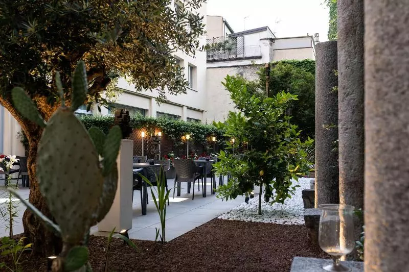 Fotos del hotel Milano Castello:  14