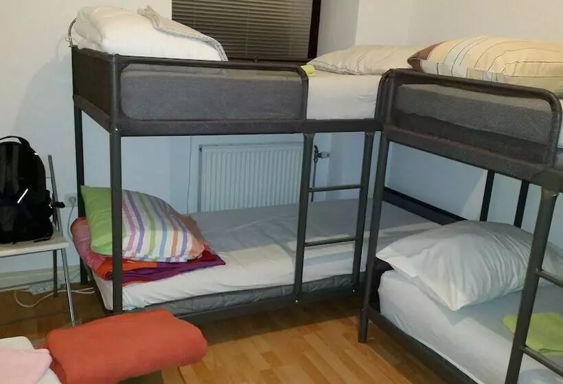 Fotos del hotel Pension Vienna Happymit:  11