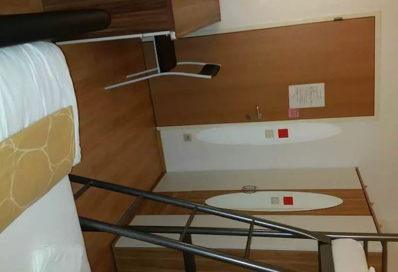 Fotos del hotel Pension Vienna Happymit:  22