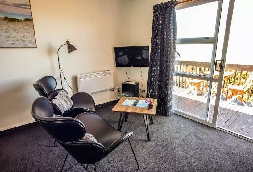 Fotos del hotel Nugget View & Kaka Point Motels:  13