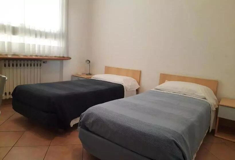 Fotos del hotel Girasole House:  2