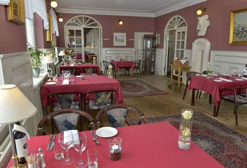 Fotos del hotel Hvalpsund Færgekro:  16