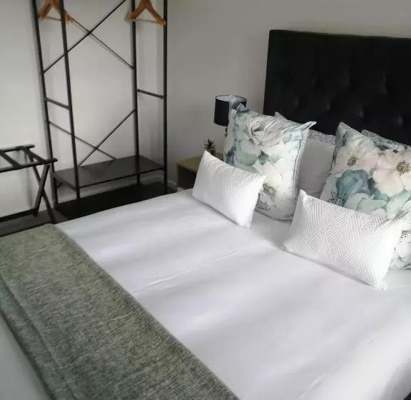 Fotos del hotel Palm House Luxury Guest House:  2