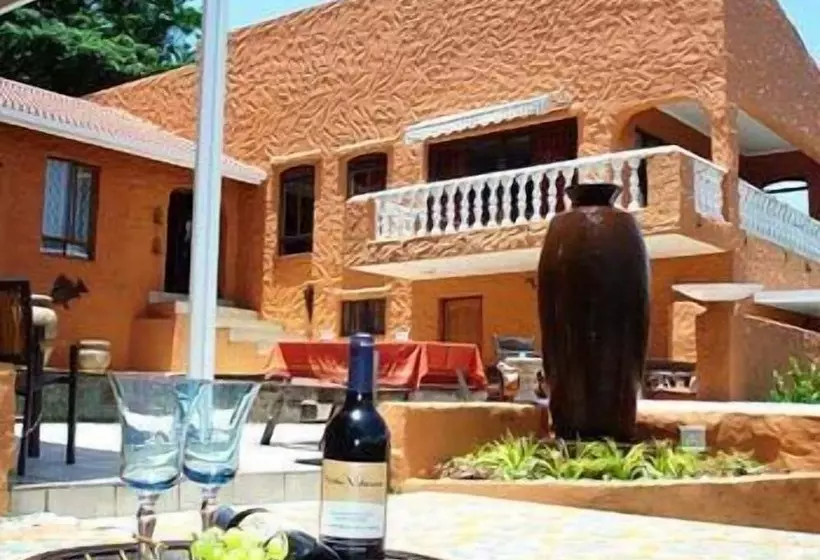 Fotos del hotel Villa Valencia:  17