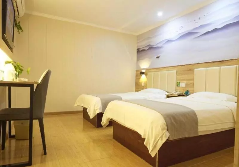Fotos del hotel Greentree Inn Nanjing Qinhuai District Xinjiekou Subway Station Express:  8