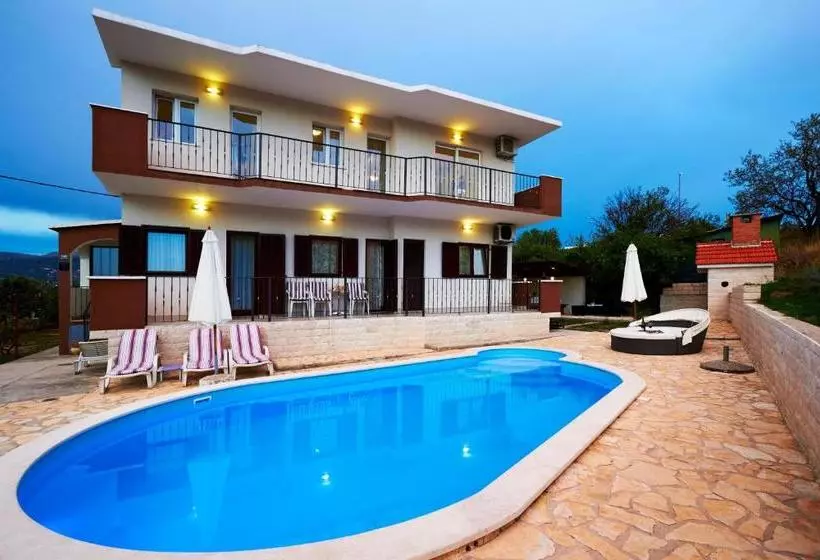 Villa Ivana
