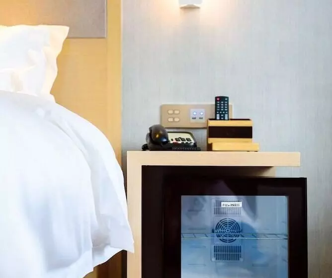 Lavande Hotel Gz Yangji Metro Station Branch