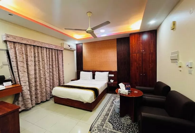 Fotos del hotel Al Nakheel Hotel Apartments:  18