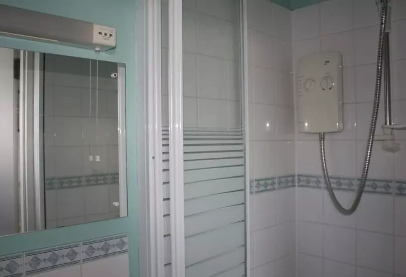 Fotos del hotel Airdenair Guest House:  5