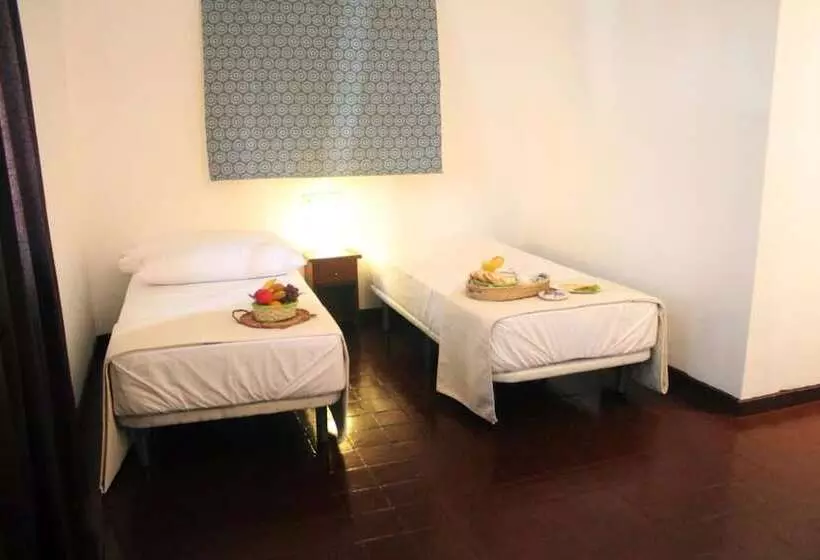 Fotos del hotel Coral Seas Beach Hikkaduwa:  22