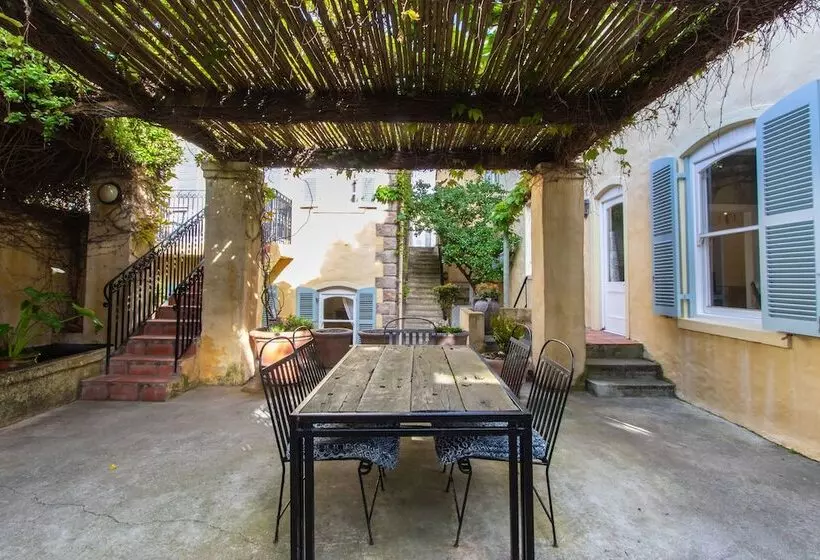 Fotos del hotel Auberge Burgundy:  4