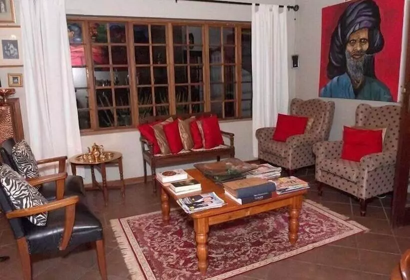 Emtonjeni Country Lodge