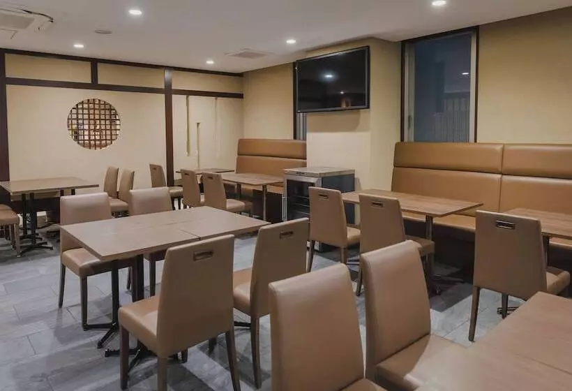 Fotos del hotel Urbain Kyoto Shijo Omiya:  2