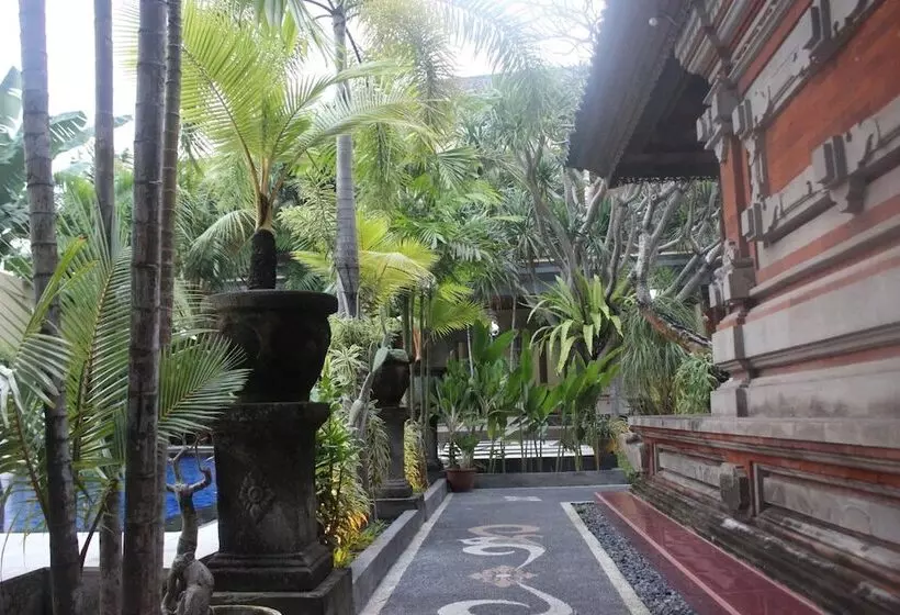 Fotos del hotel Puri Anom Guest House:  10