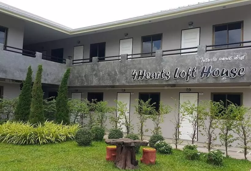 Fotos del hotel 4hearts Loft House:  11