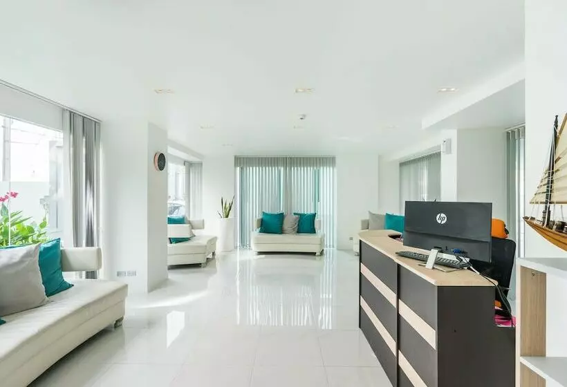 Ccr Managed By Aha Smartstay