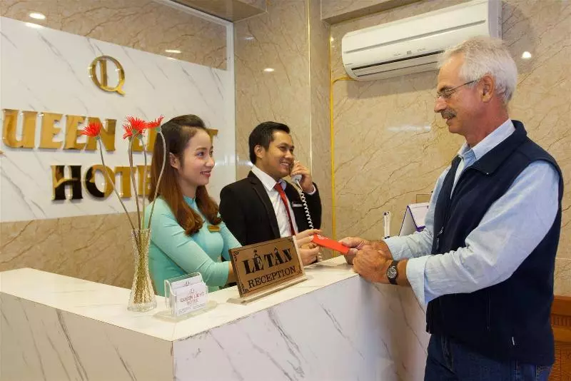 Fotos del hotel Queen Light:  4