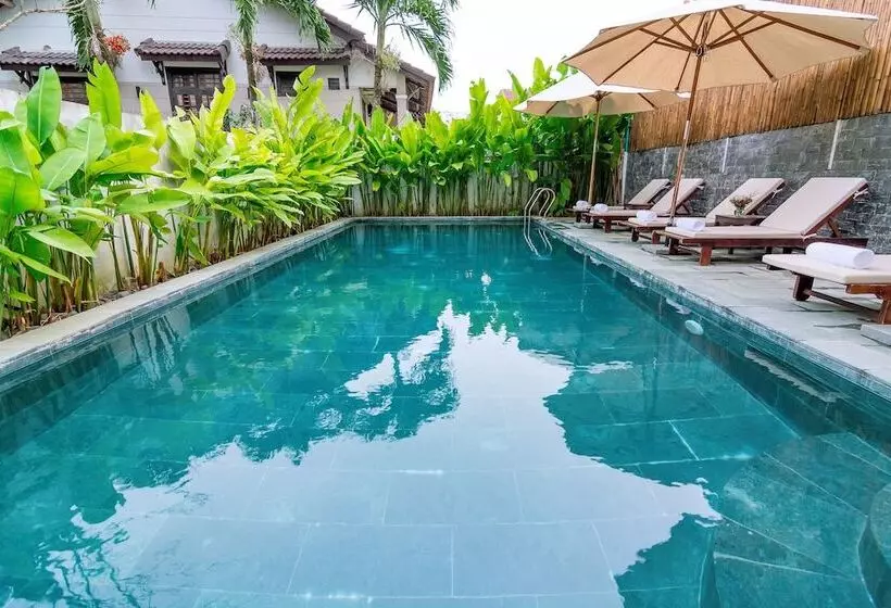 The Bau Bi Retreat