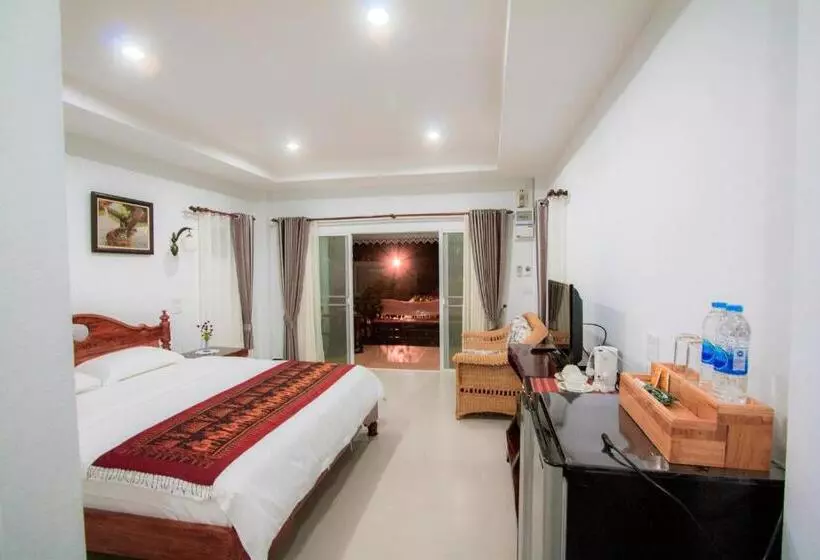 Baan Opun Garden Resort