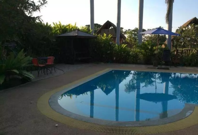 Himawari Restaurant & Cottage