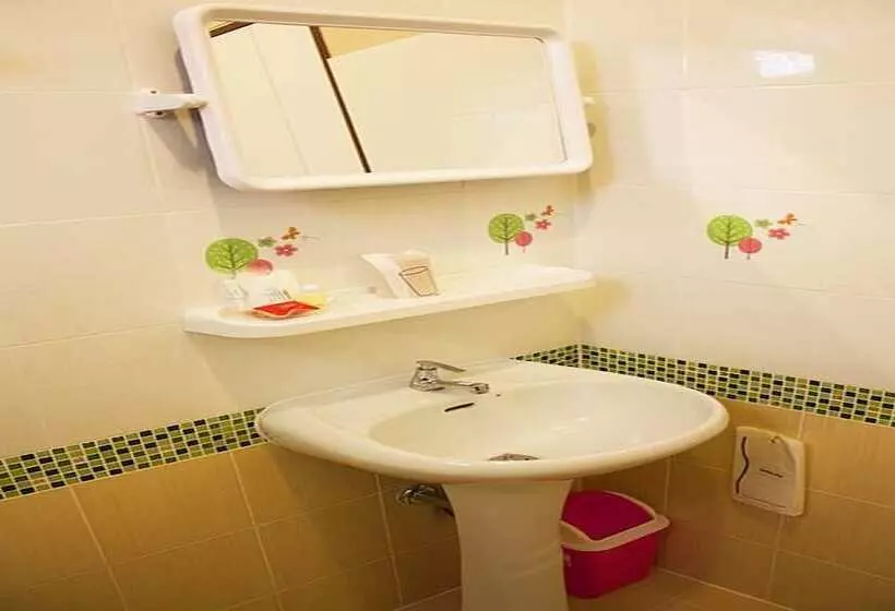 Fotos del hotel Krabi Good Luck Resort:  11