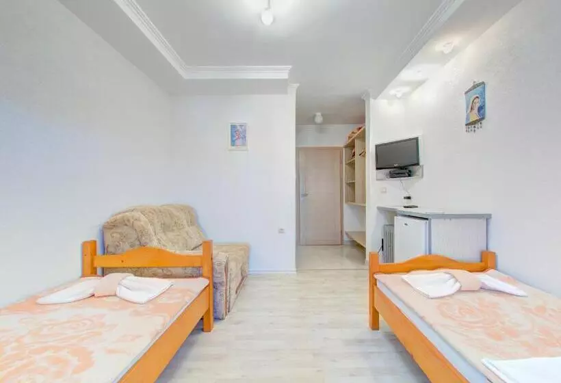 Fotos del hotel Pansion Glory:  5
