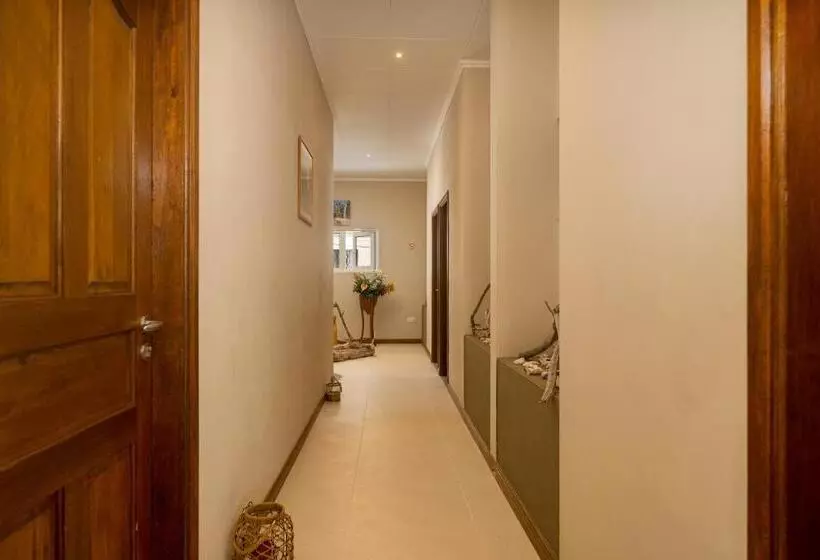 Fotos del hotel The Ridge Residence:  4