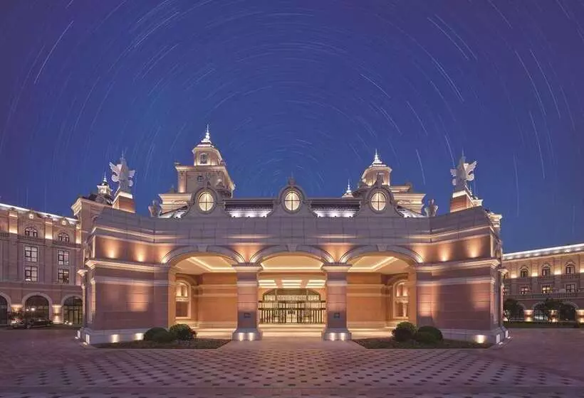 Fotos del hotel Hilton Dalian Golden Pebble Beach Resort:  24