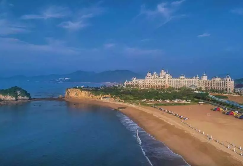 Fotos del hotel Hilton Dalian Golden Pebble Beach Resort:  8