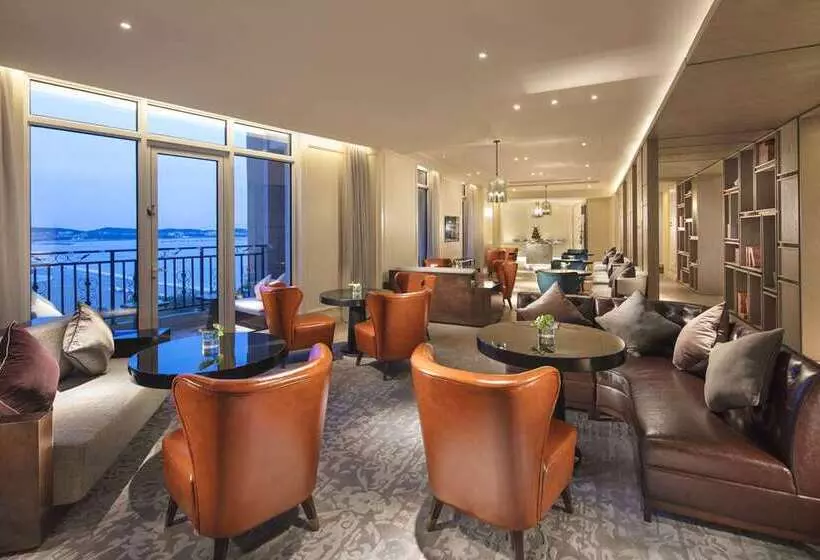 Fotos del hotel Hilton Dalian Golden Pebble Beach Resort:  10