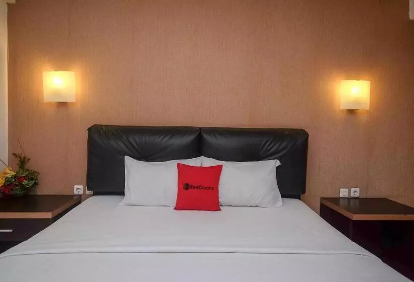 Fotos del hotel Reddoorz Plus @ Grand Populer:  22