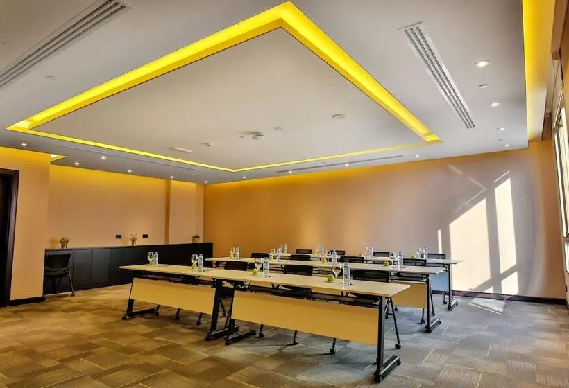 Fotos del hotel Occidental Dubai Production City:  25