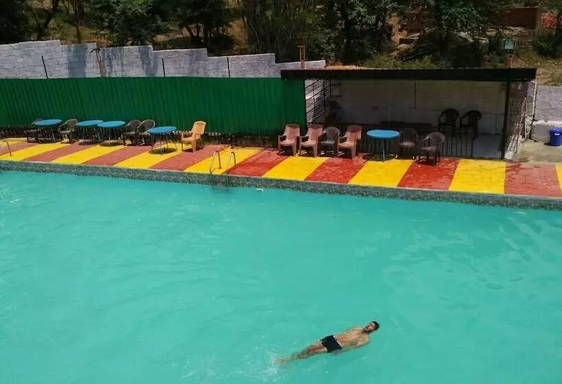 Fotos del hotel Highland Village Resort:  12