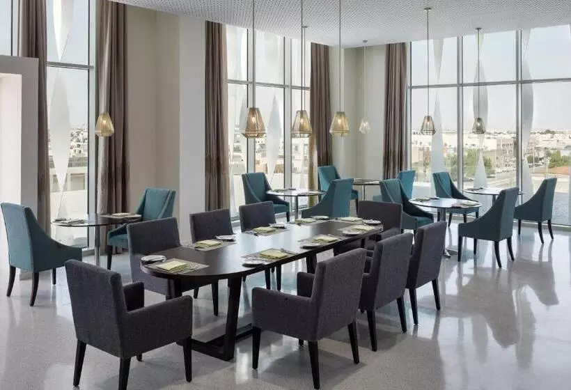 Fotos del hotel Staybridge Suites Al Khobar:  14
