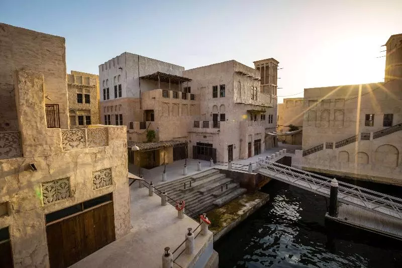 Fotos del hotel Al Seef Heritage  Dubai, Curio Collection By Hilton:  22