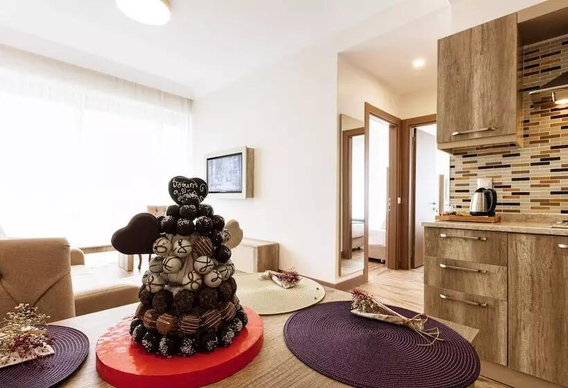 Fotos del hotel Mari Suites:  20