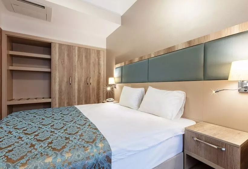 Fotos del hotel Mari Suites:  9