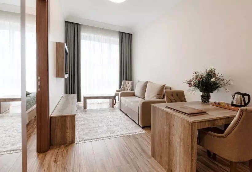 Fotos del hotel Mari Suites:  25