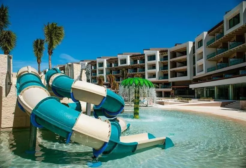 Estudio Playa Mujeres