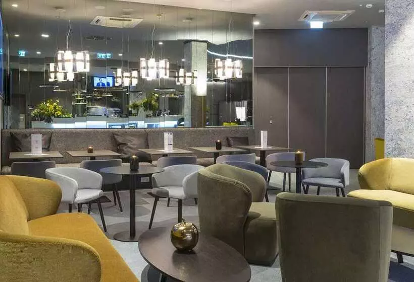 Fotos del hotel Hampton By Hilton Poznan Old Town:  3