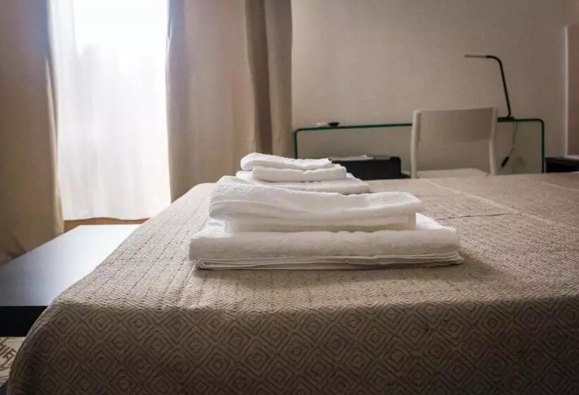 Fotos del hotel Liberty Suites:  15