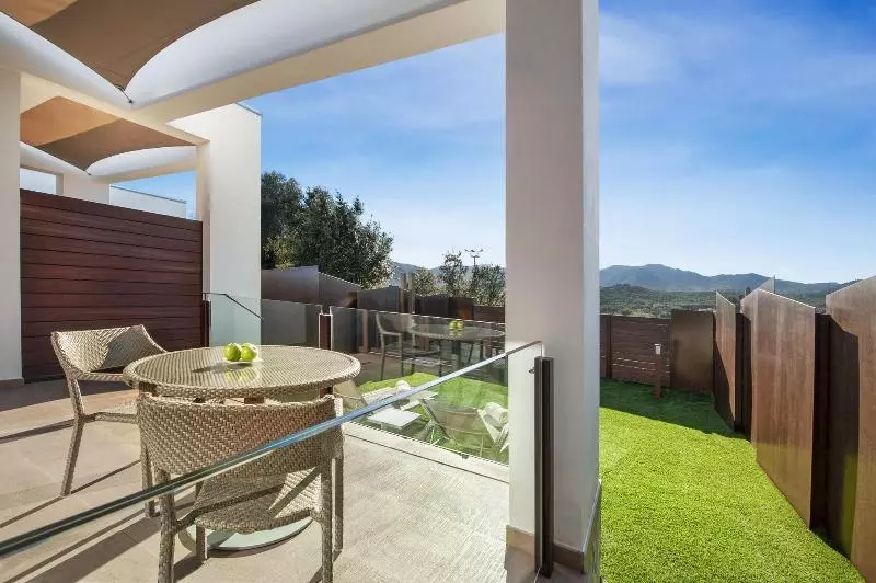 Fotos del hotel Suites Natura Mas Tapiolas:  23