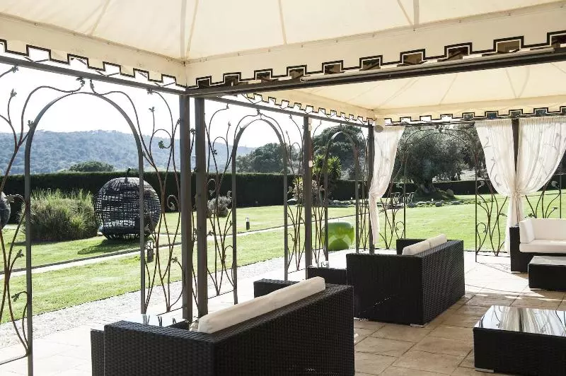 Fotos del hotel Suites Natura Mas Tapiolas:  17