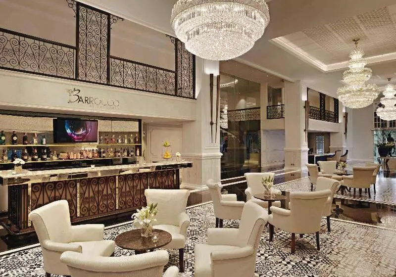 Fotos del hotel Mövenpick Myth  Patong Phuket:  7