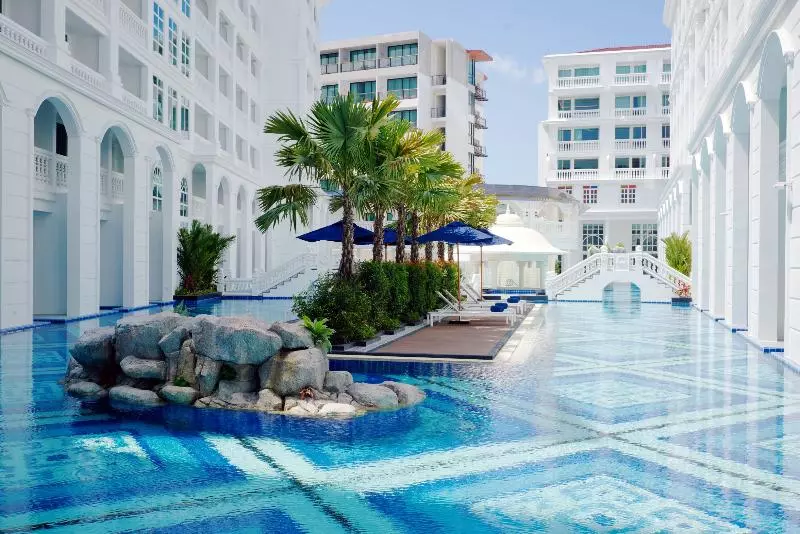 Fotos del hotel Mövenpick Myth  Patong Phuket:  11